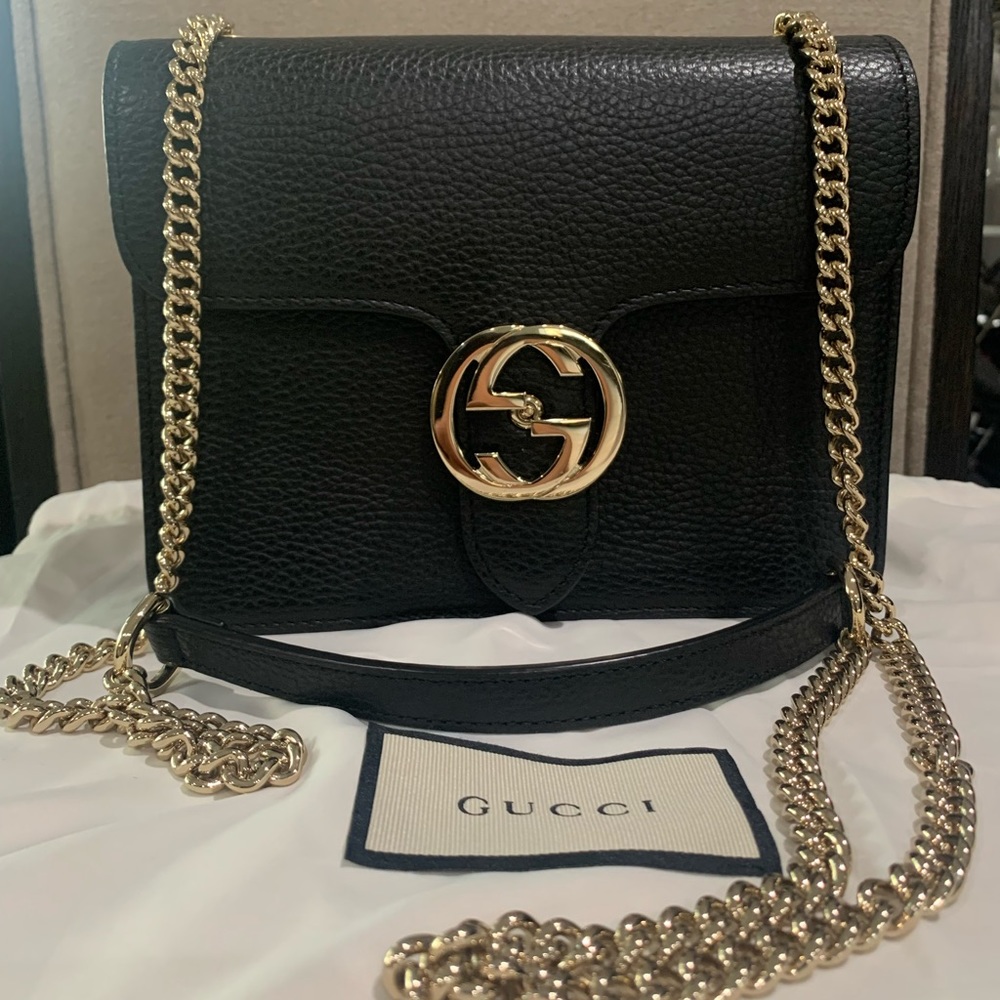 Gucci Interlocking Chain Black Leather